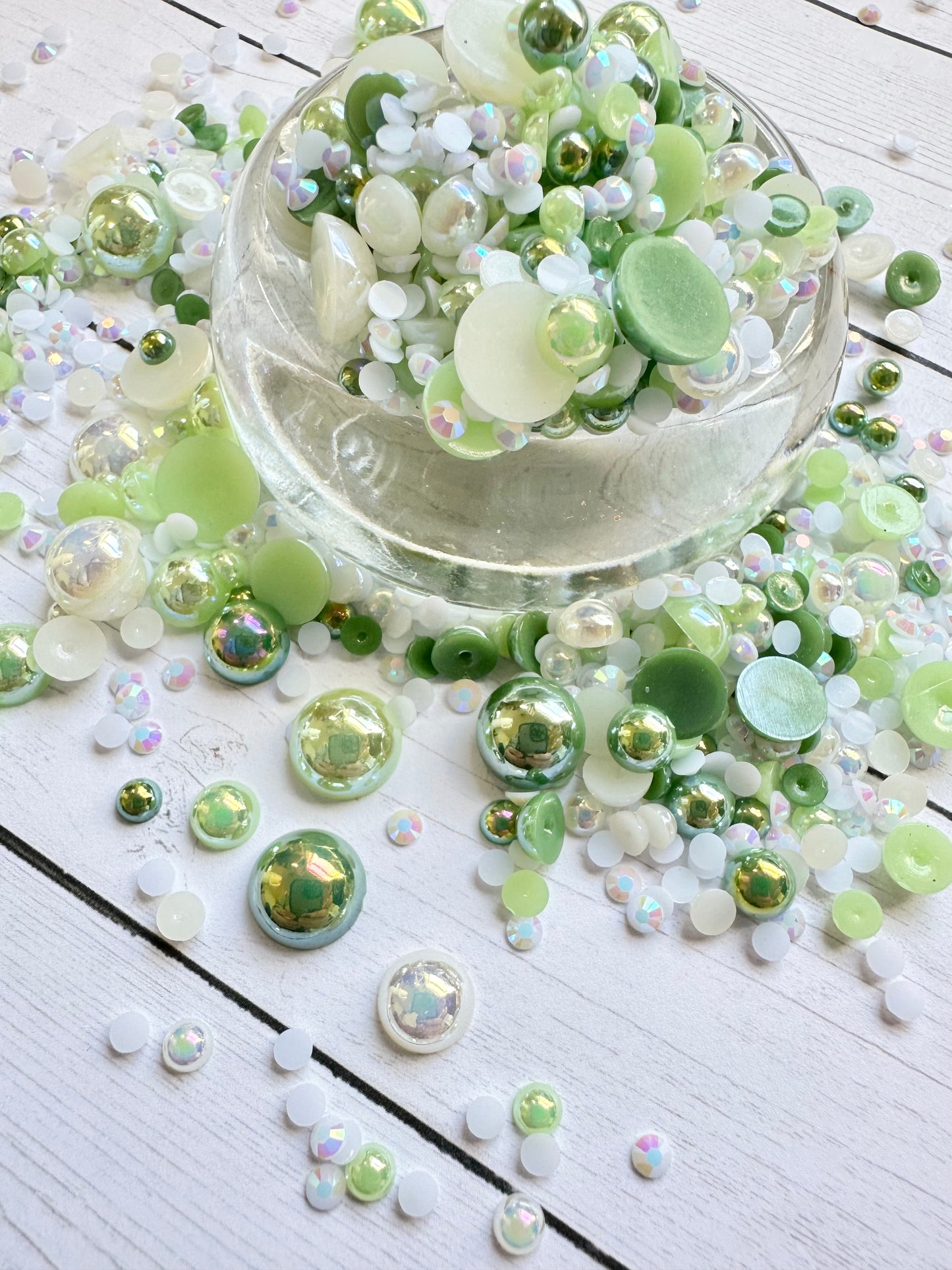 Shamrock (Pearl and Rhinestone Mix)