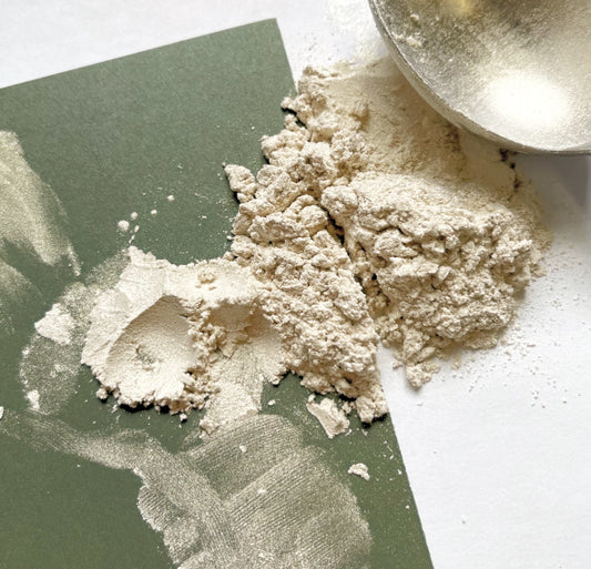 Cozy ( golden pearl mica powder )