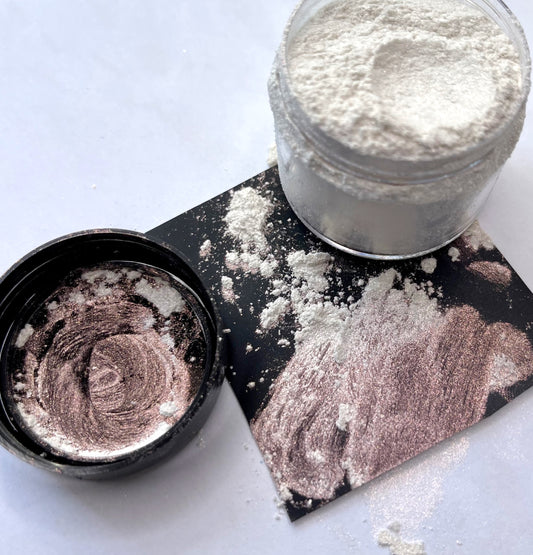 Rosey  ( pearl mica powder )